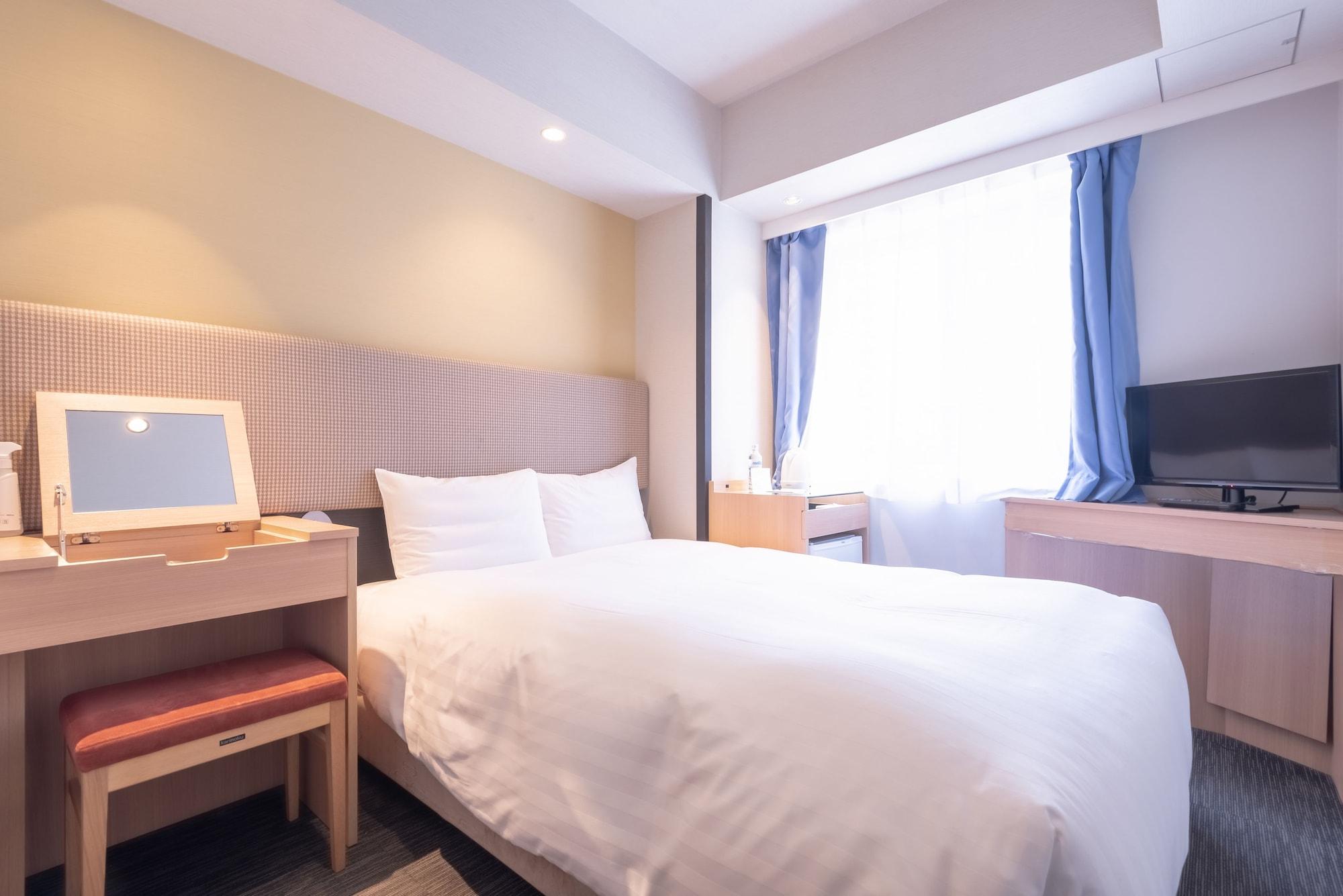 E Higashi Shinjuku 3* Tokio