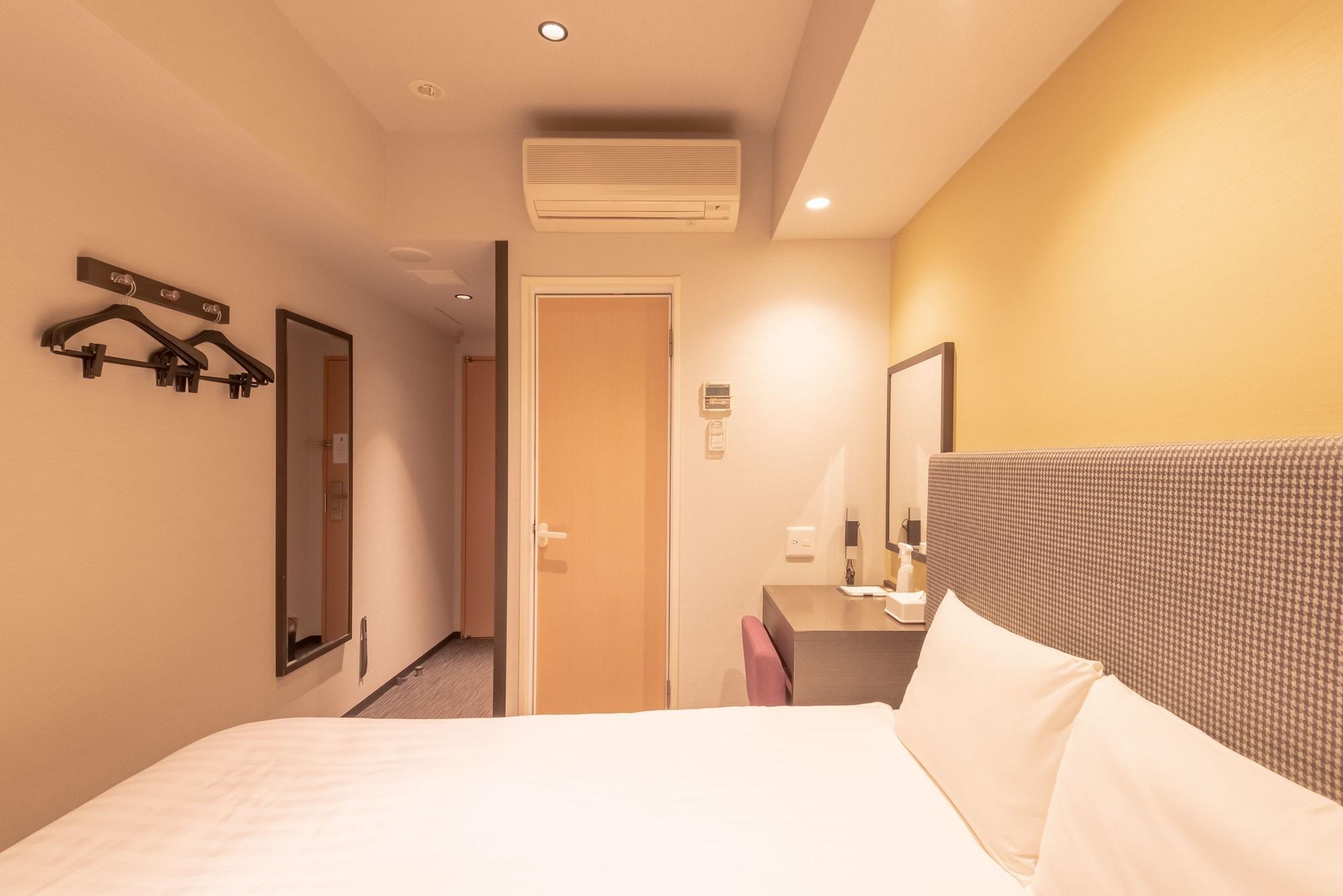 E Higashi Shinjuku 3* Tokio