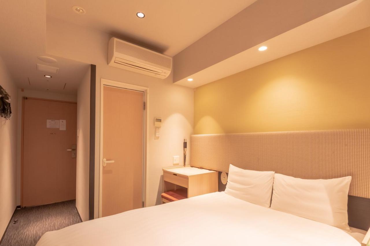 E Higashi Shinjuku Hotel Tokio